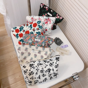 Vintage Floral Cotton Makeup Bag Large Capacity Travel Cosmetic Storage Bag For Women Printed Canvas Clutch Purse With Zipper