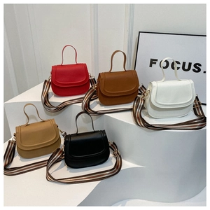 Minimalist semi-circle saddle bags in five colors with stylish striped woven wide straps