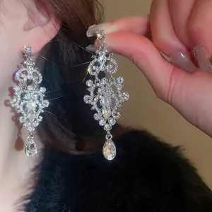 Baroque Retro Long Chandelier Dangle Earrings Rhinestone Alloy With Silver Earring Post Water Drop Women Luxury