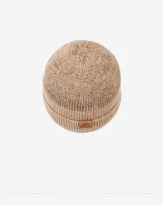 Vista dall'alto del berretto in maglia mista beige e caffè con patch in pelle