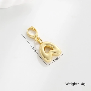 18k gold-plated heart-shaped balloon letter pendant with spring clasp and size specs