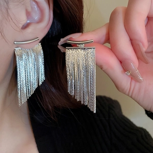 Exquisite silver-colored long tassel fringe earrings with metallic arc design for women