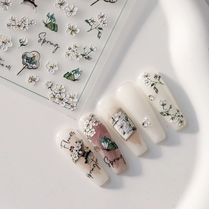 Autocollants 5D pour ongles printemps avec marguerites blanches et motifs de papillons