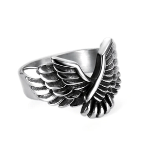 Retro stainless steel flying eagle wing ring with vintage silver oxidized finish