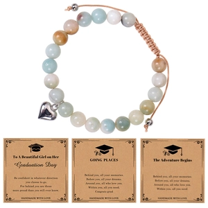 Bracelet en perles de pierre naturelle avec breloque cœur et cartes de diplôme