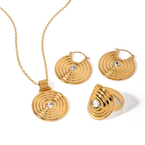 Gold titanium steel jewelry set with water ripple pendants and clear crystals