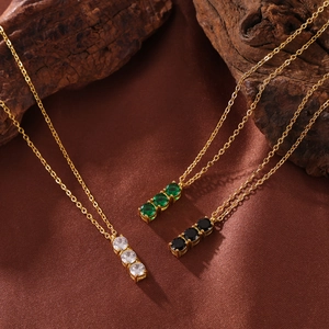 Minimalist Titanium Steel Necklace For Women Gold Plated Vertical Triple Inlaid Zirconia Pendant Fashion Daily Jewelry Accessory