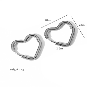 Detailed size chart of heart earrings showing 20mm width and 23mm height dimensions