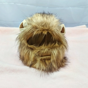 Funny lion mane wig for cats and dogs with cute ears, perfect for Halloween pet costumes
