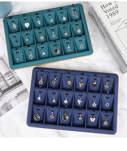 Deep green and navy blue 18-compartment jewelry trays for necklaces and pendants