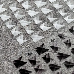 Adesivi per unghie geometrici minimalisti in bianco e nero, design ultra sottile e flessibile