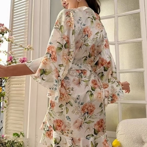 Peignoir en satin à imprimé fleuri pour femme avec manches longues à volants et ceinture