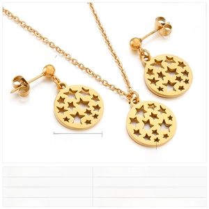 Detailed view of golden stainless steel jewelry set with hollow star pattern and dimensions