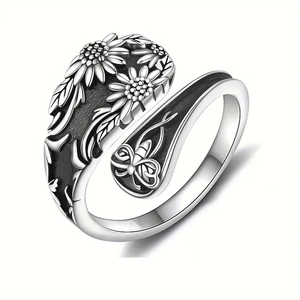 Vintage Bohemian Sunflower And Bee Open Adjustable Ring For Women Retro Antique Silver Nature Floral Jewelry