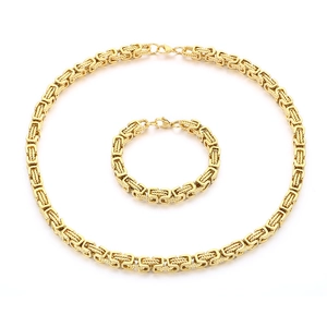 Golden Byzantine chain jewelry set with necklace and bracelet in retro weave style