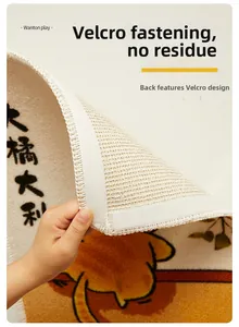 Detail of the self-adhesive velcro strips on the back of the cat scratching wall mat