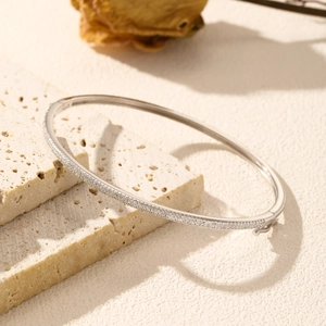 Sparkling S925 sterling silver pave-set bangle with cubic zirconia for women