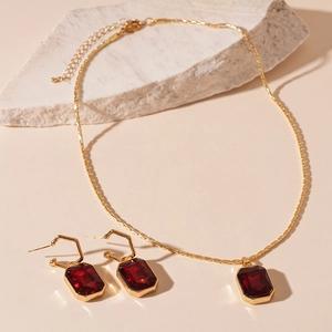 Vintage Red Rectangular Rhinestone Necklace And Earrings For Women Alloy Jewelry With Silver Earring Post Geometric