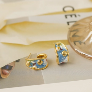 Vintage gold C-shape hoop earrings with blue enamel, starfish, shell and pearl accents