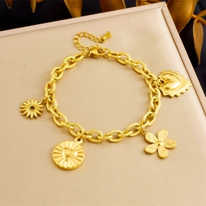 Stainless Steel Gold Plated Charm Bracelet Bold Chain Heart Flower Starburst Pendant Trendy Jewelry Women
