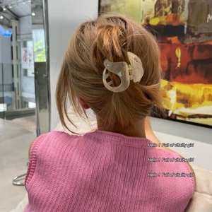 Pince À Cheveux En Résine Acrylique Grande Géométrique Irrégulière Creuse Pour Femmes Élégante Accessoires Queue De Cheval
