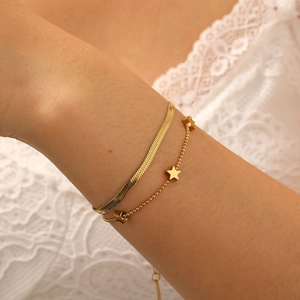 Layered Star Pendant Bracelet 18K Gold Plated Stainless Steel Flat Snake Bone Bead Chain Jewelry For Women