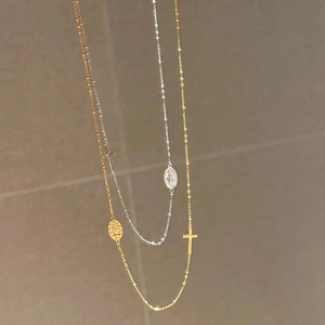 Collier Pendentif Croix et Médaillon Religieux en Cuivre Vintage pour Femme Chaîne à Billes Plaquée Or Argent Bijoux Mode