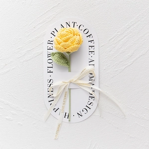 Handmade crochet yellow rose flower bouquet with white gift card and beige ribbon bow