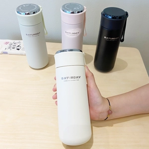 Bouteilles isothermes portables en acier inoxydable blanc, rose et noir avec dragonnes