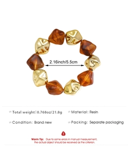 Detailed view of layered beaded bracelet showing size 5.5cm and resin material details