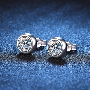 Classic S925 sterling silver moissanite stud earrings with round brilliant cut stones