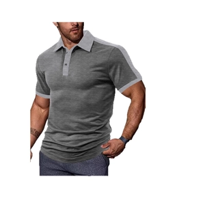 Polo pour hommes avec blocage de couleurs gris et texture tricotée en coupe ajustée
