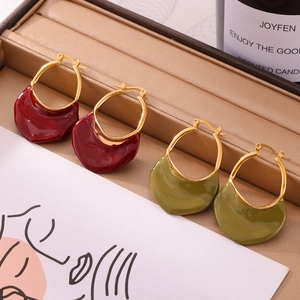 French Vintage Titanium Steel Enamel Wavy Hoop Earrings For Women Retro Simple Geometry Gold Plated Drop Jewelry Gift