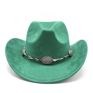Chapeau de cowboy western vert en suédine avec ruban tressé et ornements en métal