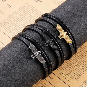 Bracelet multicouche en cuir pour homme avec breloques aigle et fermoir magnétique