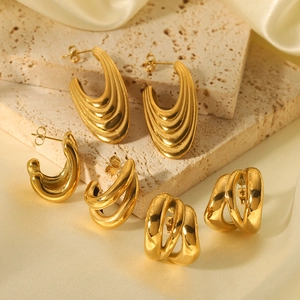 Retro 18K Gold Plated Stainless Steel Geometric Earrings For Women Light Luxury Waterproof Hypoallergenic Jewelry