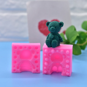 Stampo in silicone orsetto 3D per candele fai-da-te con trama a maglia e cuore in rilievo