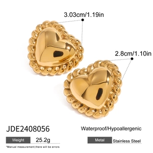 Detailed size chart for 25.2g gold heart earrings in polished stainless steel