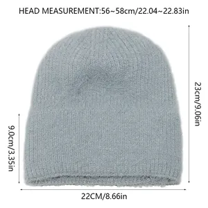 Detailed size chart for gray plush knitted beanie showing head circumference 56-58cm