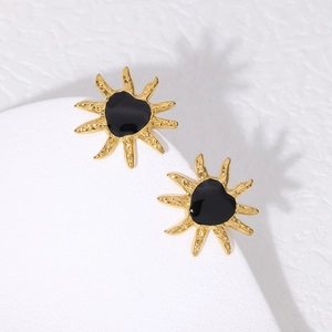18K gold plated sunflower heart stud earrings with hammered texture and black inlay