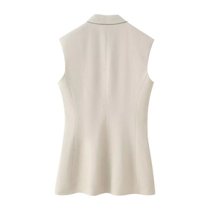 Beige sleeveless linen vest with button-down lapel and elastic waist trousers set back view
