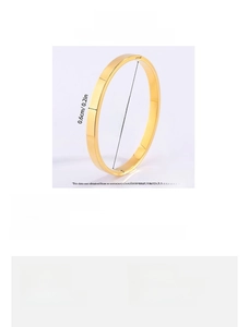 Size chart for 6mm wide titanium steel oval bangle with 6cm inner diameter dimensions