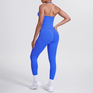 Rückansicht des kobaltblauen Yoga-Sets mit High-Waist-Leggings und Halterneck-Top