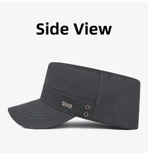 Détail de la casquette militaire avec logo métallique Sports et œillets d'aération