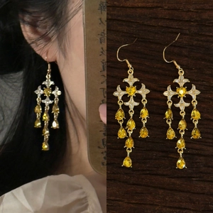 Vintage Baroque Tassel Earrings For Women With Colorful Teardrop Rhinestone Alloy Long Dangle Star Pendant Hook Jewelry