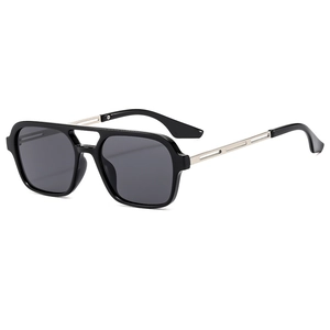 Retro double-bridge aviator sunglasses with black frame and silver hollow metal temples