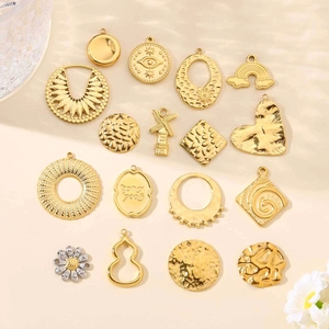 Assortiment de pendentifs géométriques en acier inoxydable doré avec gravures DIY
