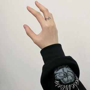 Hip hop style silver butterfly ring with adjustable wave design for men and women