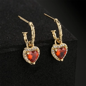 Orecchini A Cerchio Con Pendente A Cuore Rame Placcato Oro 18K Zircone Colorato Design Halo Gioielli Da Donna