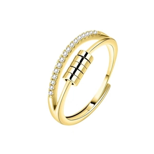 Adjustable gold ring featuring five rotatable rings and sparkling cubic zirconia stones